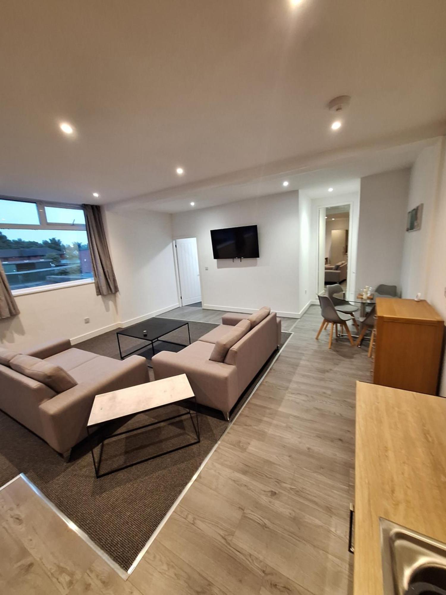 Centre Of The Town Apartment วิตเชิร์ช ภายนอก รูปภาพ
